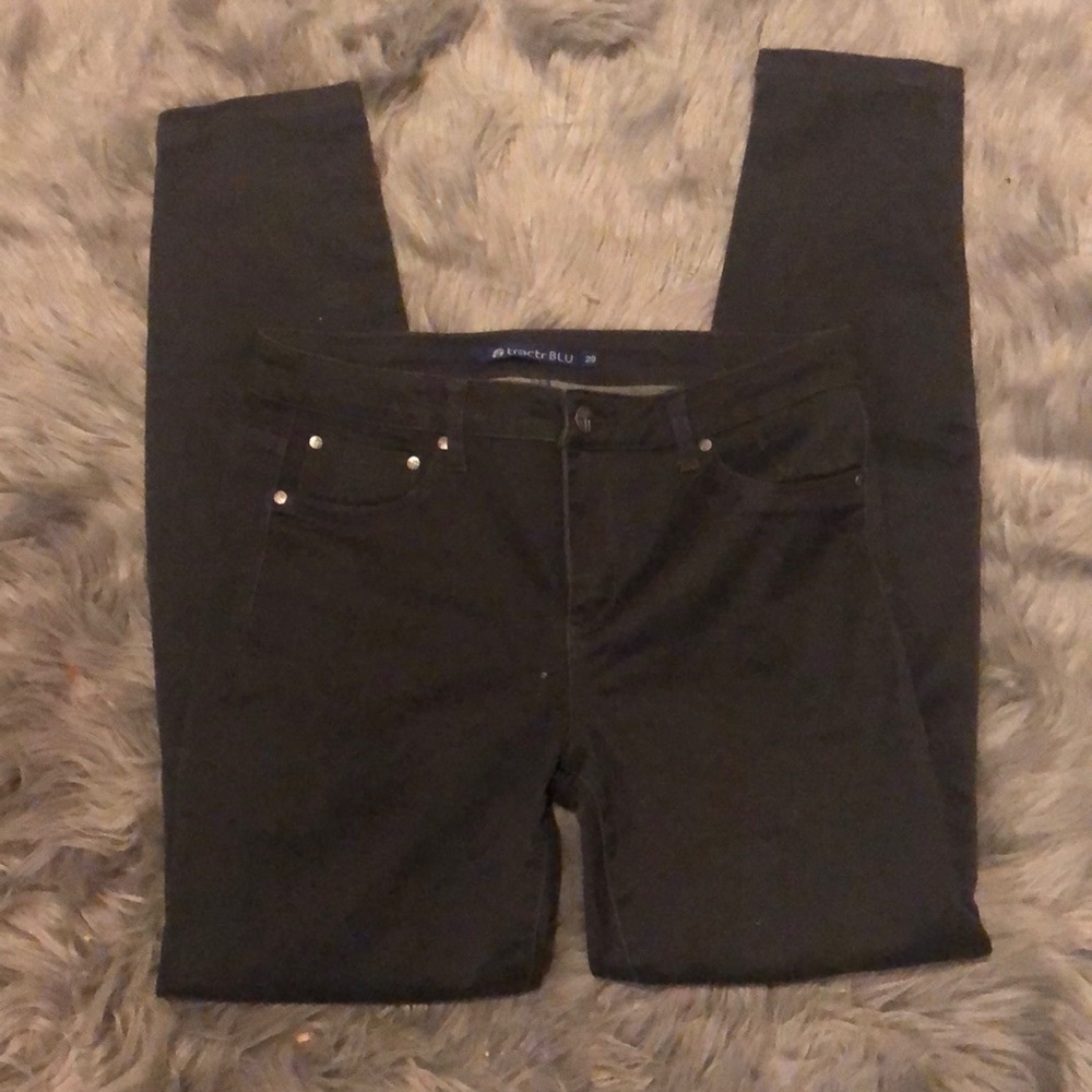 Articles of Society-NEW-Charcoal Skinny Jeans 🎁